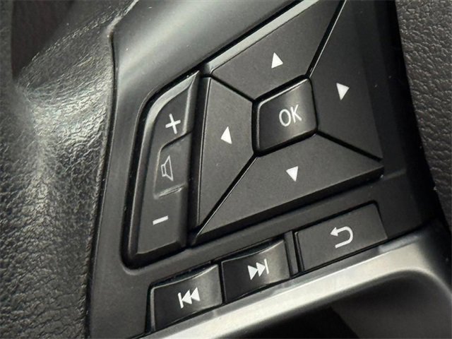 Used 2022 Nissan Kicks SV image 14