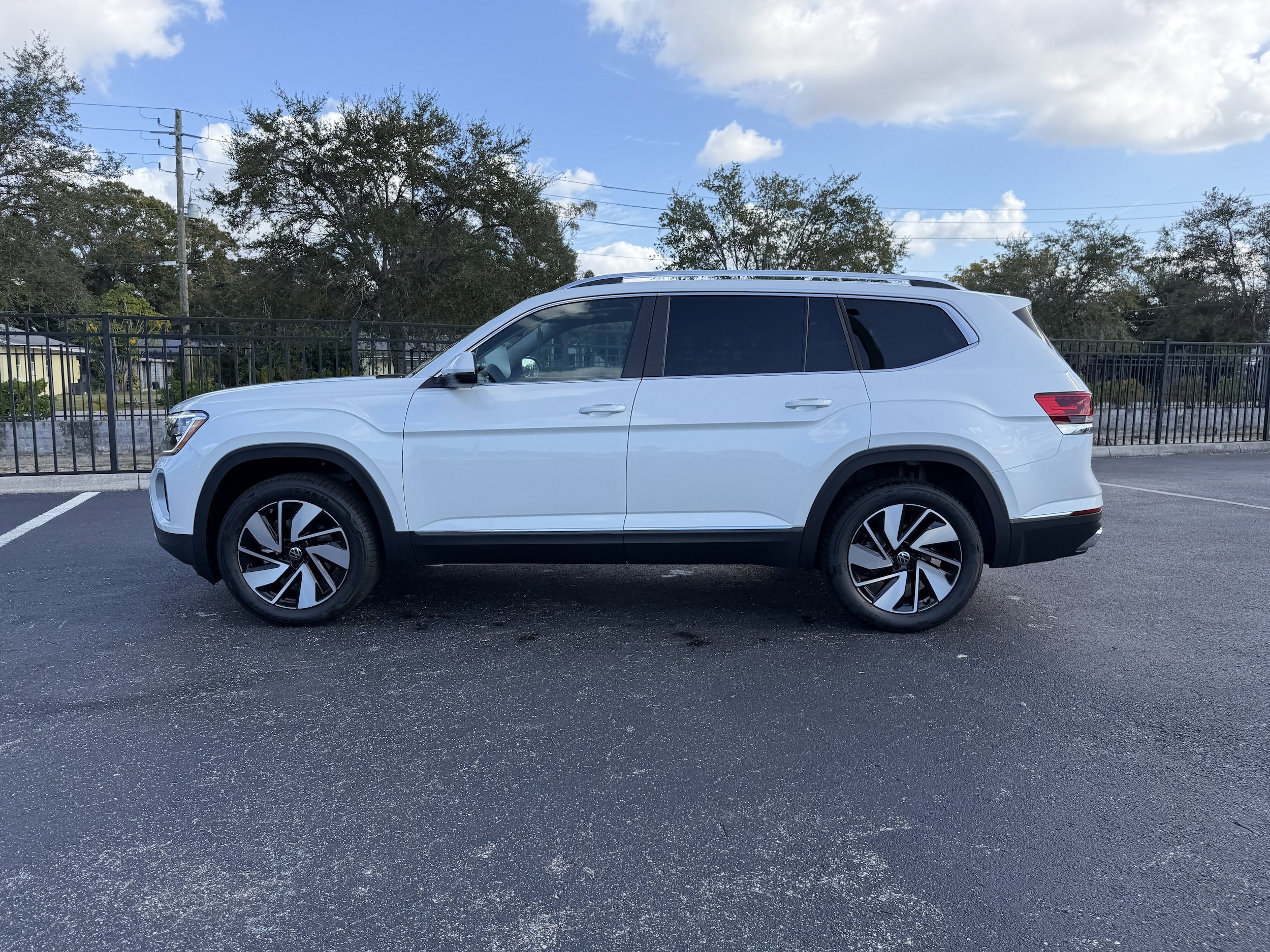 New 2026 Volkswagen Atlas SEL AWD/4WD image 6