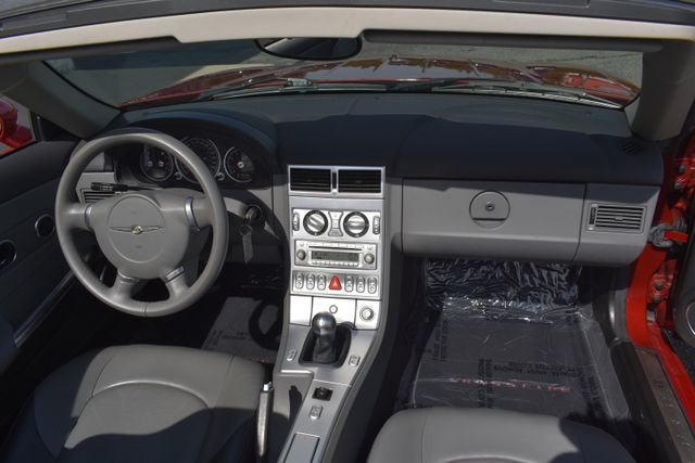 Used 2005 Chrysler Crossfire Limited RWD image 26