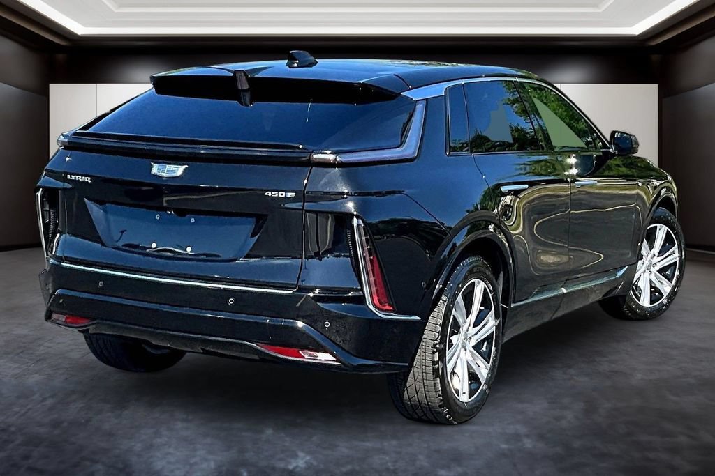 Used 2024 Cadillac Lyriq Tech w/ Driver Assist Package RWD image 6