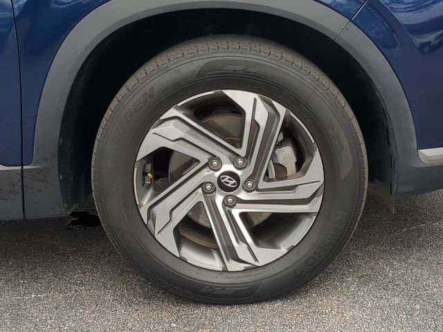 Used 2023 Hyundai Santa Fe SEL image 11