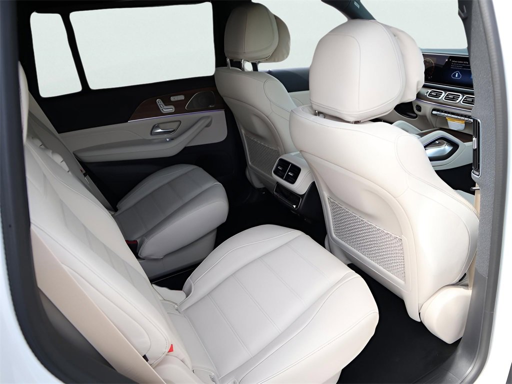 New 2026 Mercedes-Benz GLS 450 4MATIC image 14