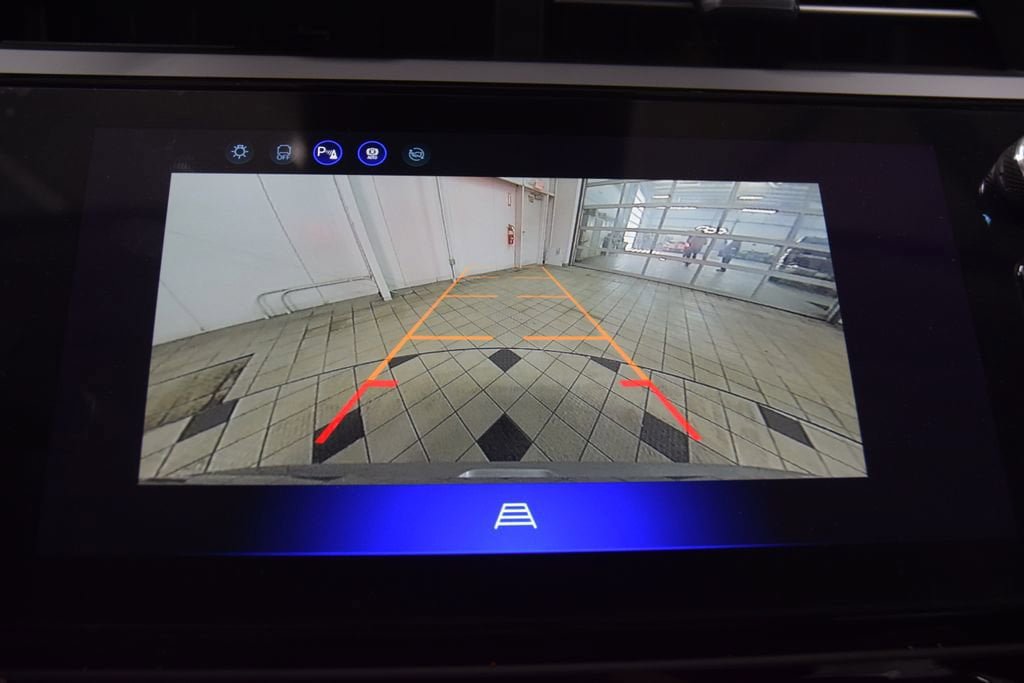 New 2027 Chevrolet Bolt LT FWD image 43