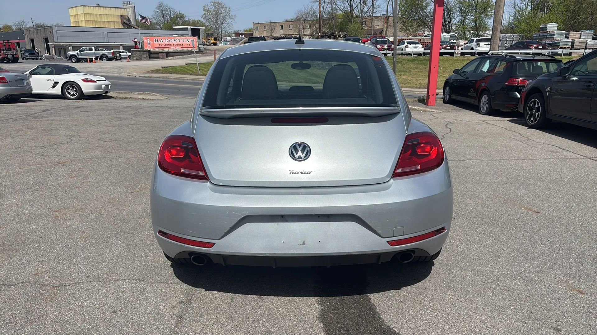 Used 2014 Volkswagen Beetle R-Line FWD image 7