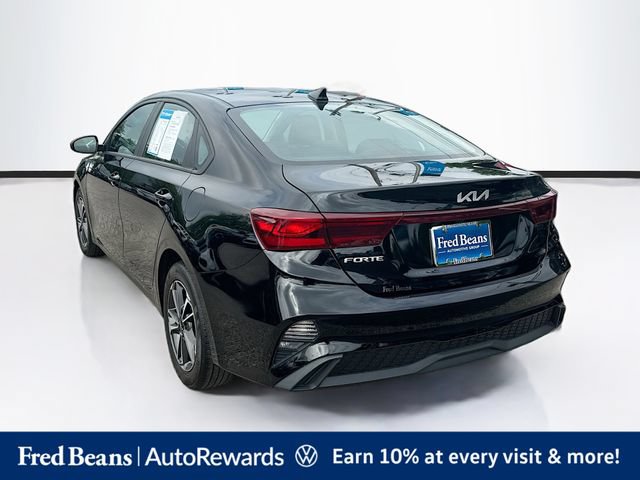 Used 2023 Kia Forte LXS FWD image 6