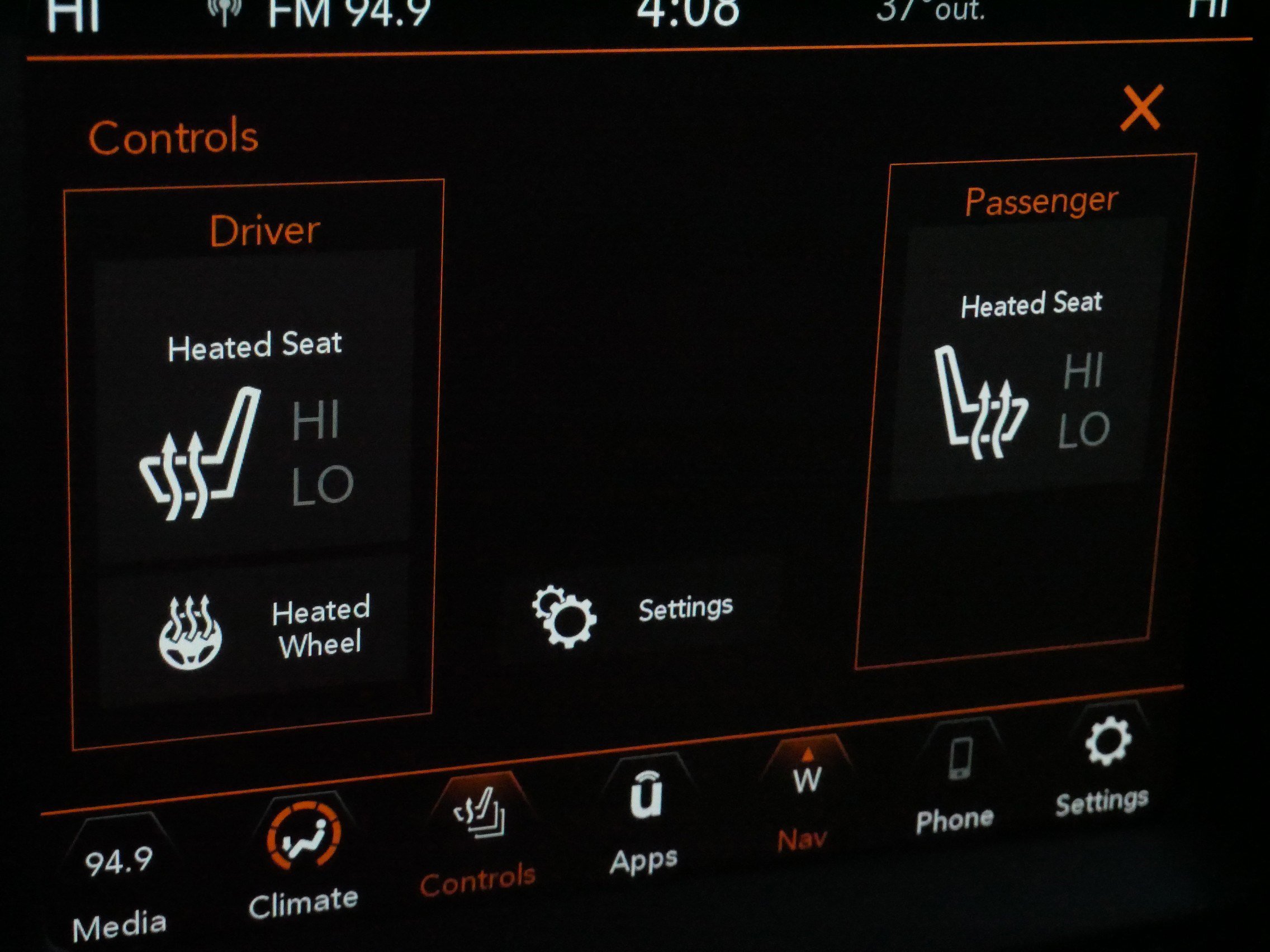 Used 2022 Jeep Renegade Latitude w/ Convenience Group image 29