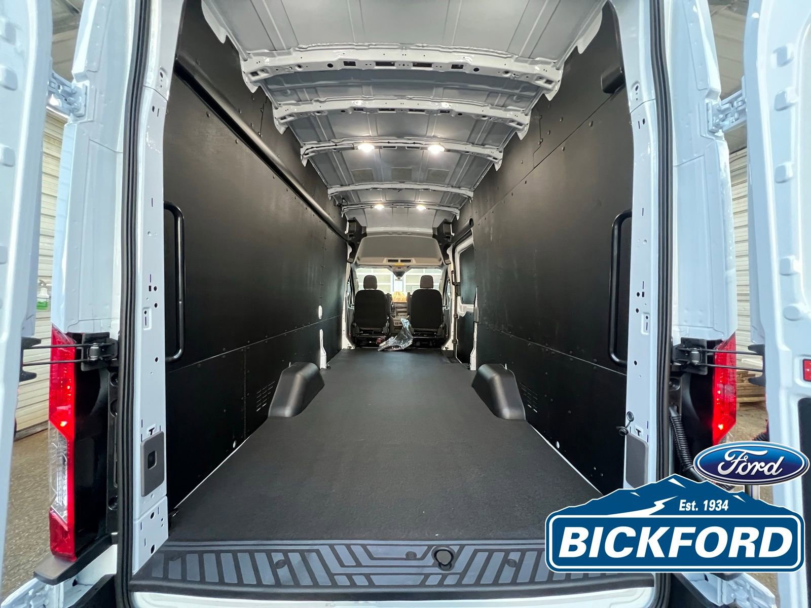 New 2026 Ford Transit 350 148 High Roof Extended w/ Load Area Protection Package RWD image 8