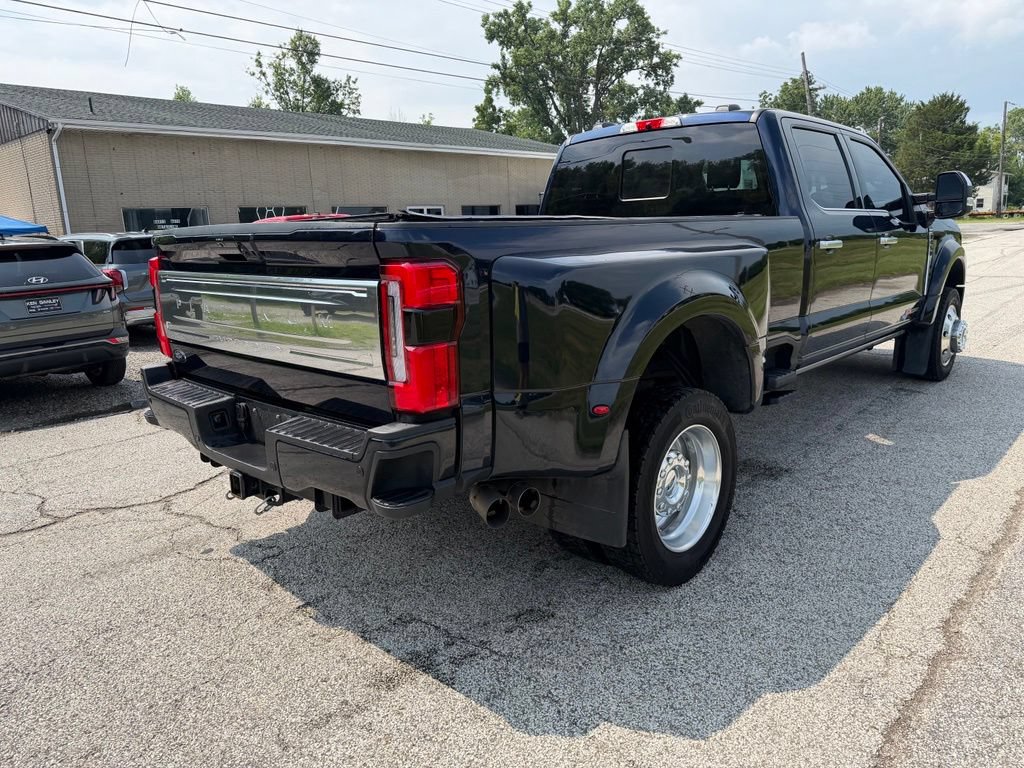 Used 2025 Ford F450 Platinum w/ Platinum Plus Package AWD/4WD image 18
