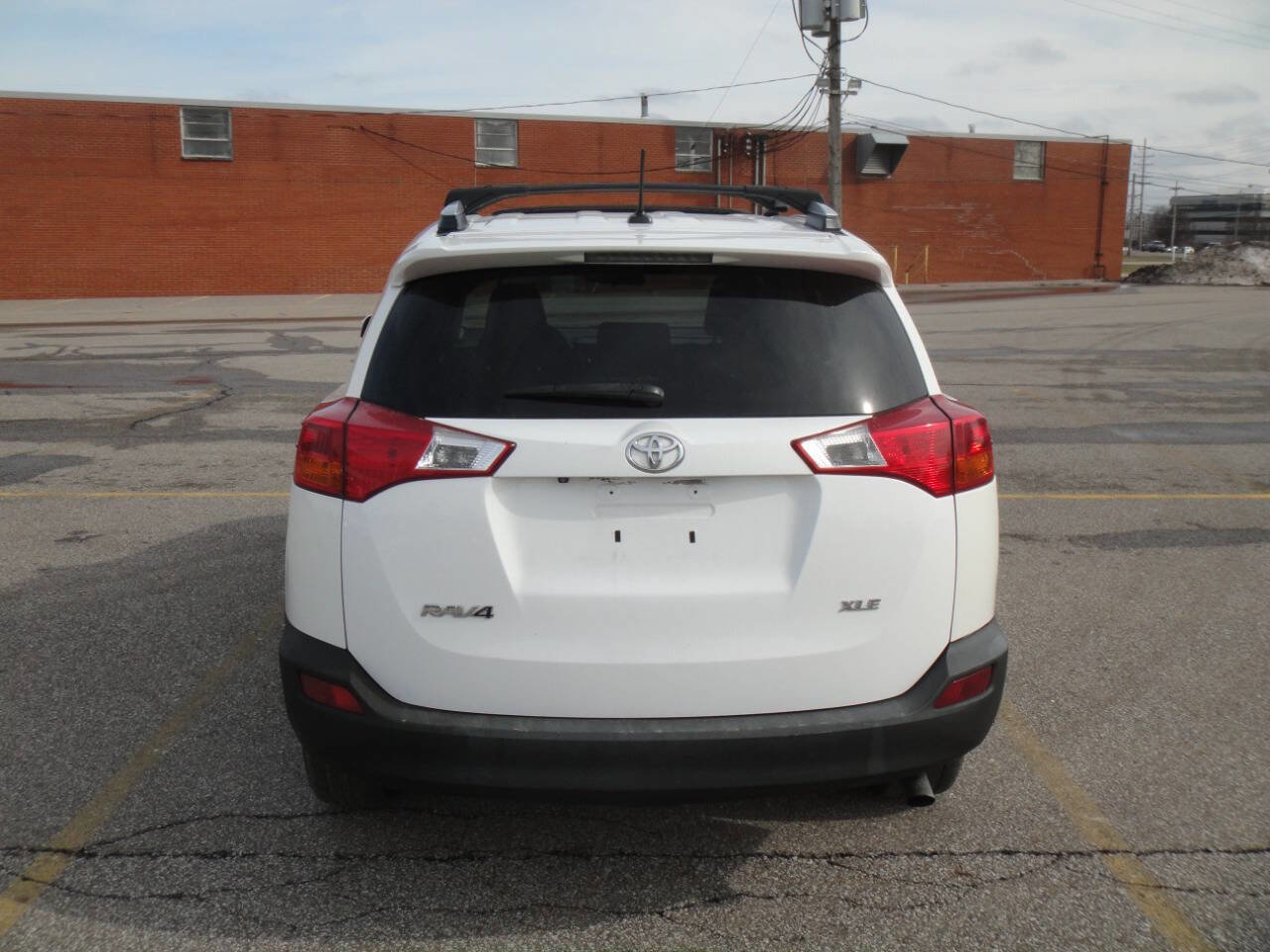 Used 2013 Toyota RAV4 XLE image 6