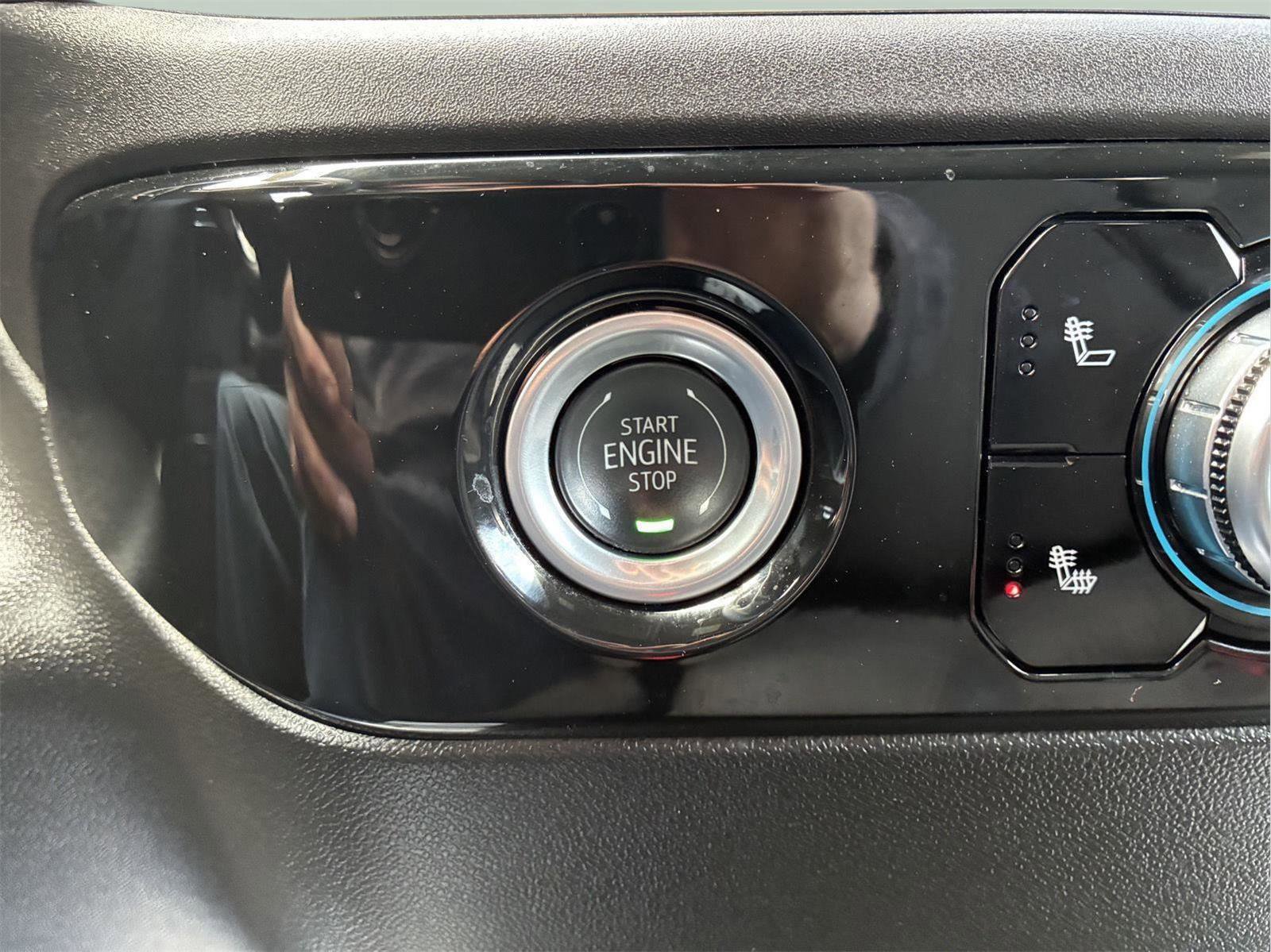 Used 2024 GMC Sierra 1500 Elevation AWD/4WD image 18