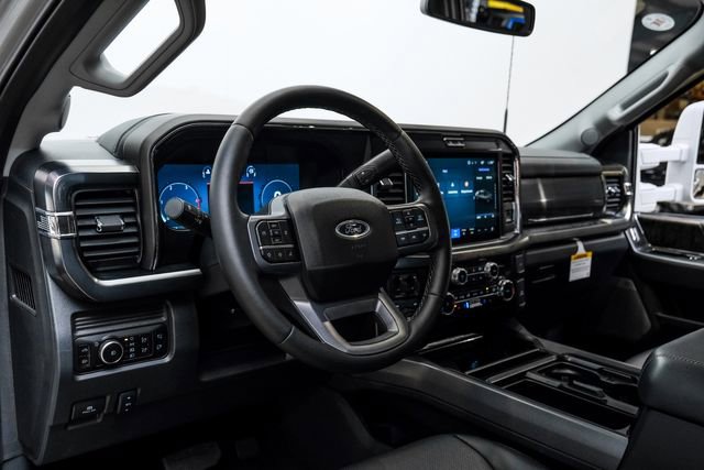 Used 2026 Ford F350 Lariat AWD/4WD image 13