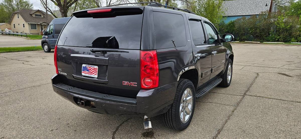 Used 2010 GMC Yukon SLT w/ SLT Chrome Package AWD/4WD image 5