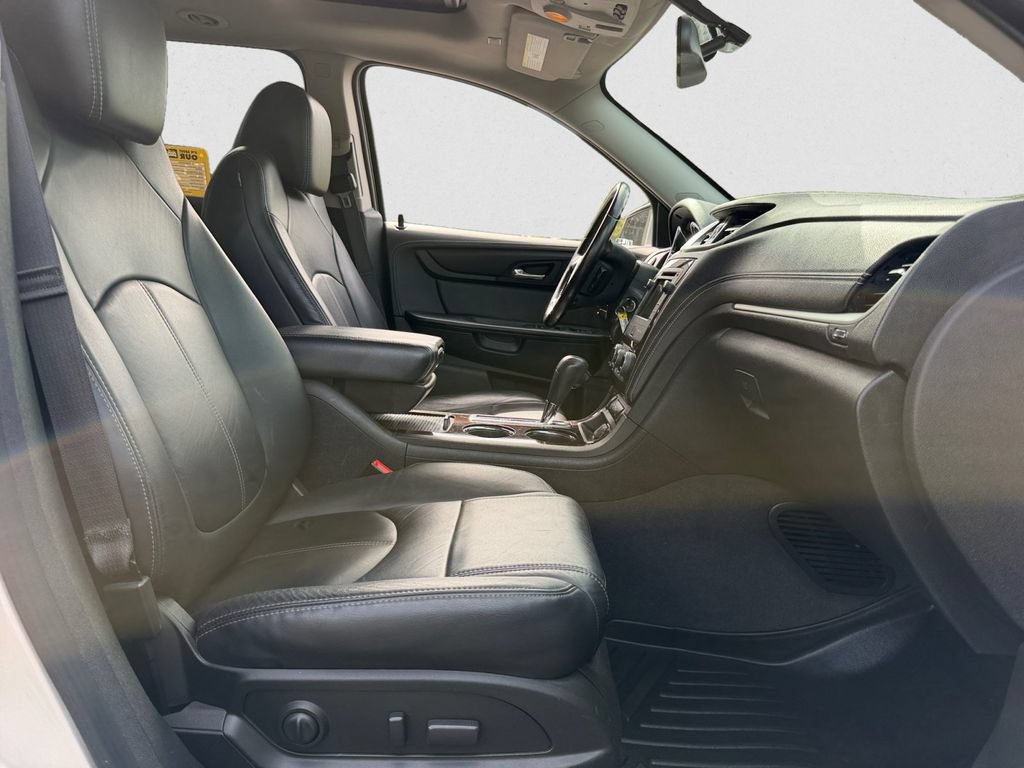 Used 2017 Chevrolet Traverse LT AWD/4WD image 15