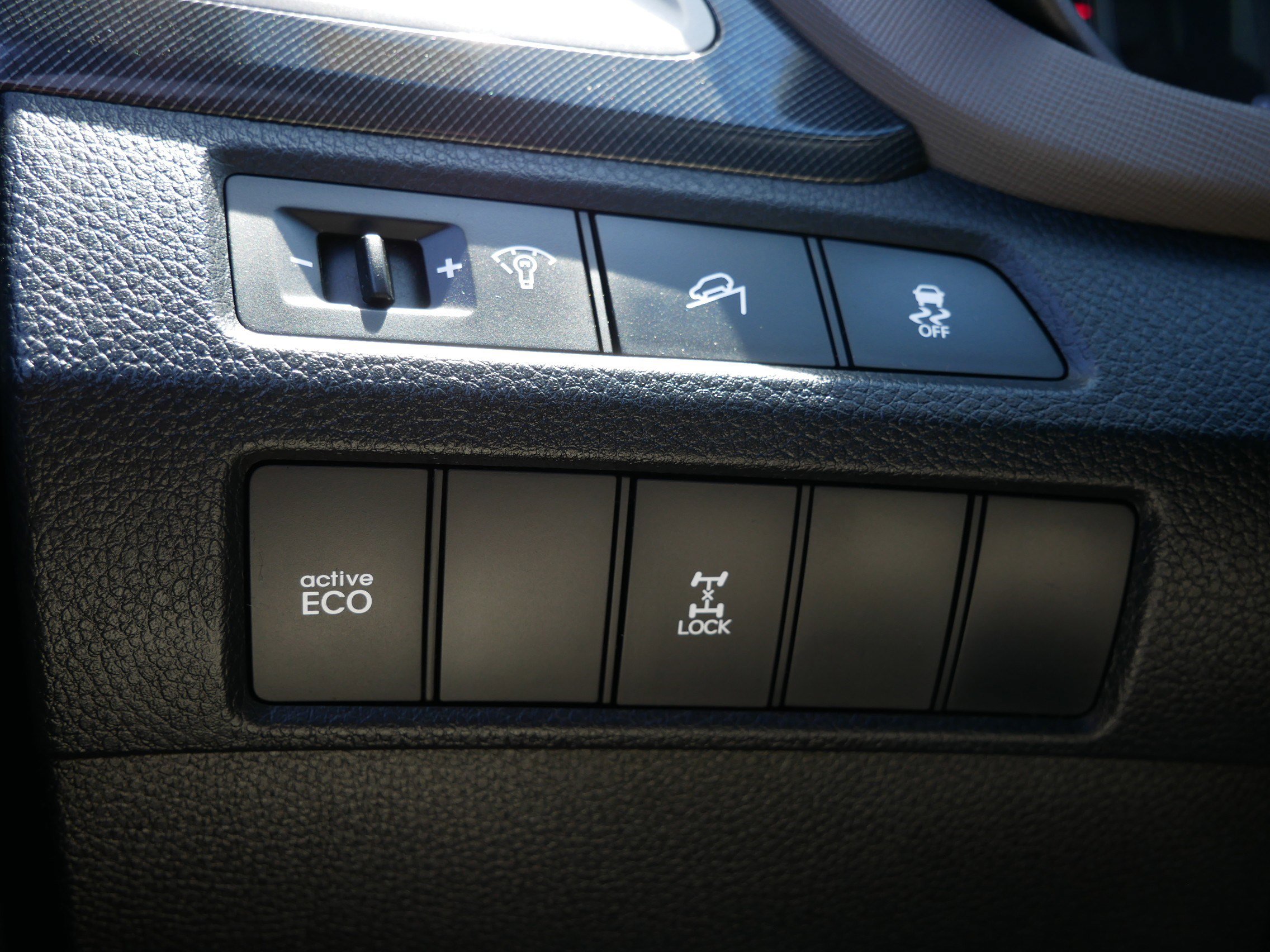 Used 2016 Hyundai Santa Fe Sport AWD/4WD image 26