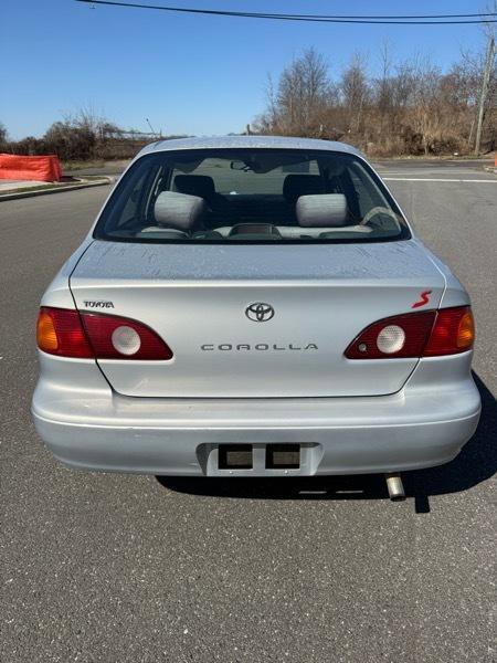 Used 2001 Toyota Corolla CE image 12