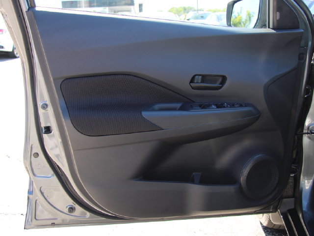 Certified 2025 Nissan Kicks Play S FWD image 12