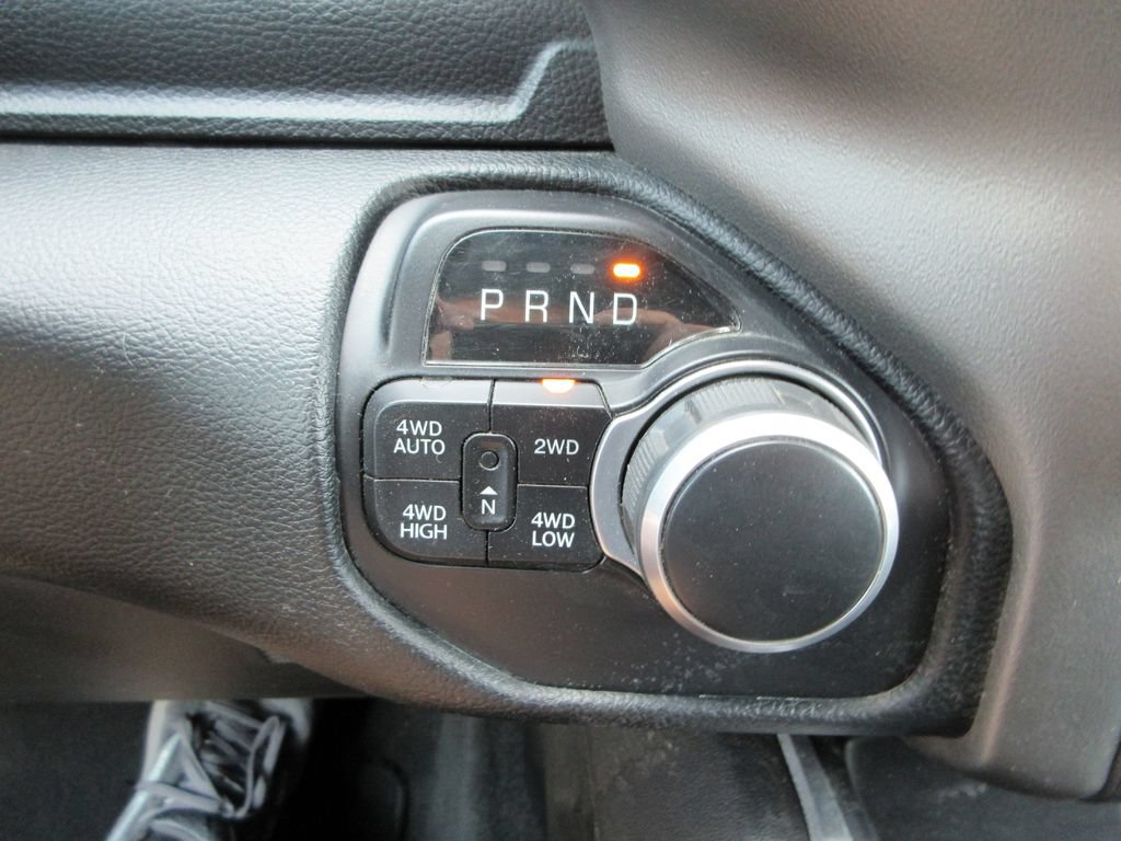 Used 2020 RAM 1500 Big Horn AWD/4WD image 29
