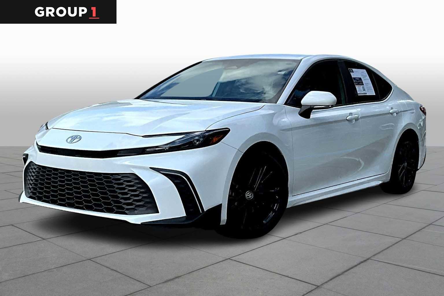 Used 2025 Toyota Camry SE