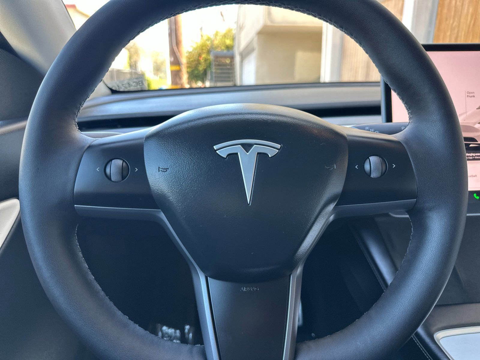 Used 2022 Tesla Model Y Performance AWD/4WD image 26