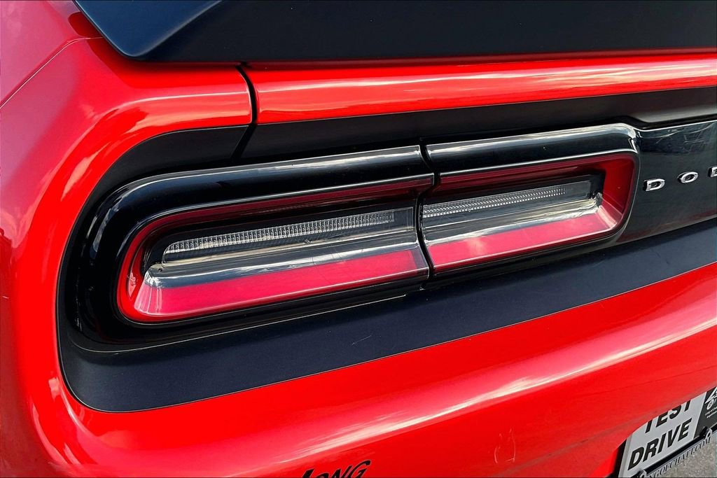 Used 2018 Dodge Challenger T/A image 30