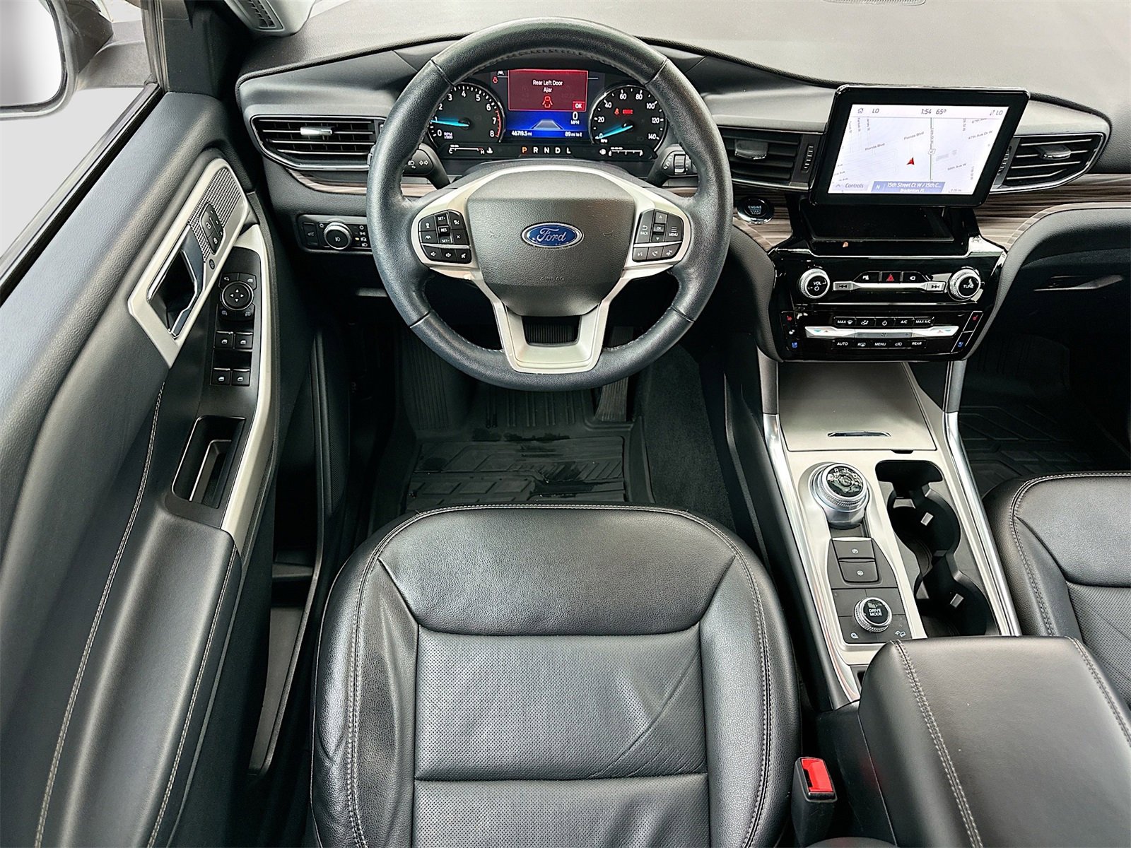 Used 2022 Ford Explorer Limited w/ Equipment Group 301A image 23