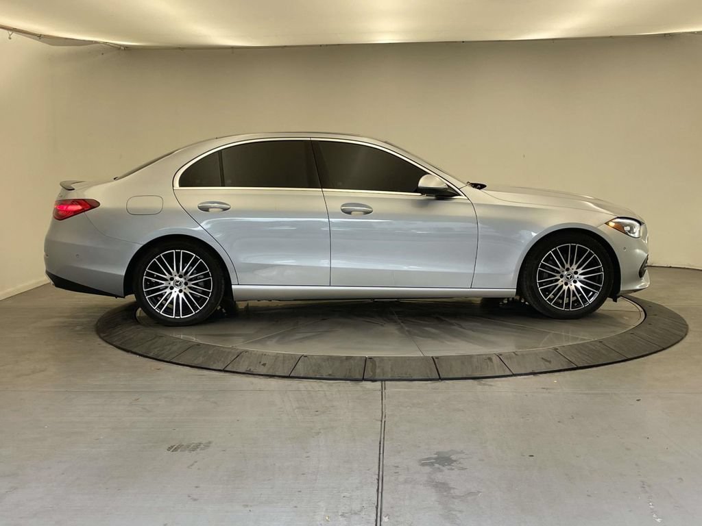 Used 2025 Mercedes-Benz C 300 4MATIC Sedan image 6