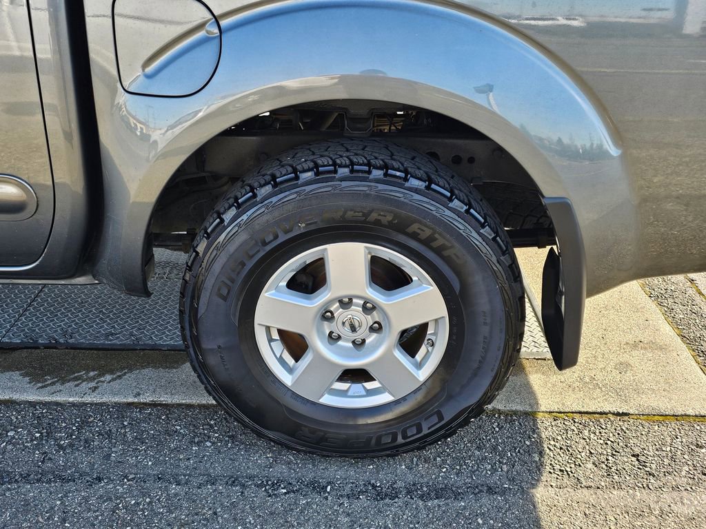 Used 2006 Nissan Frontier SE w/ (P01) Power Pkg image 9