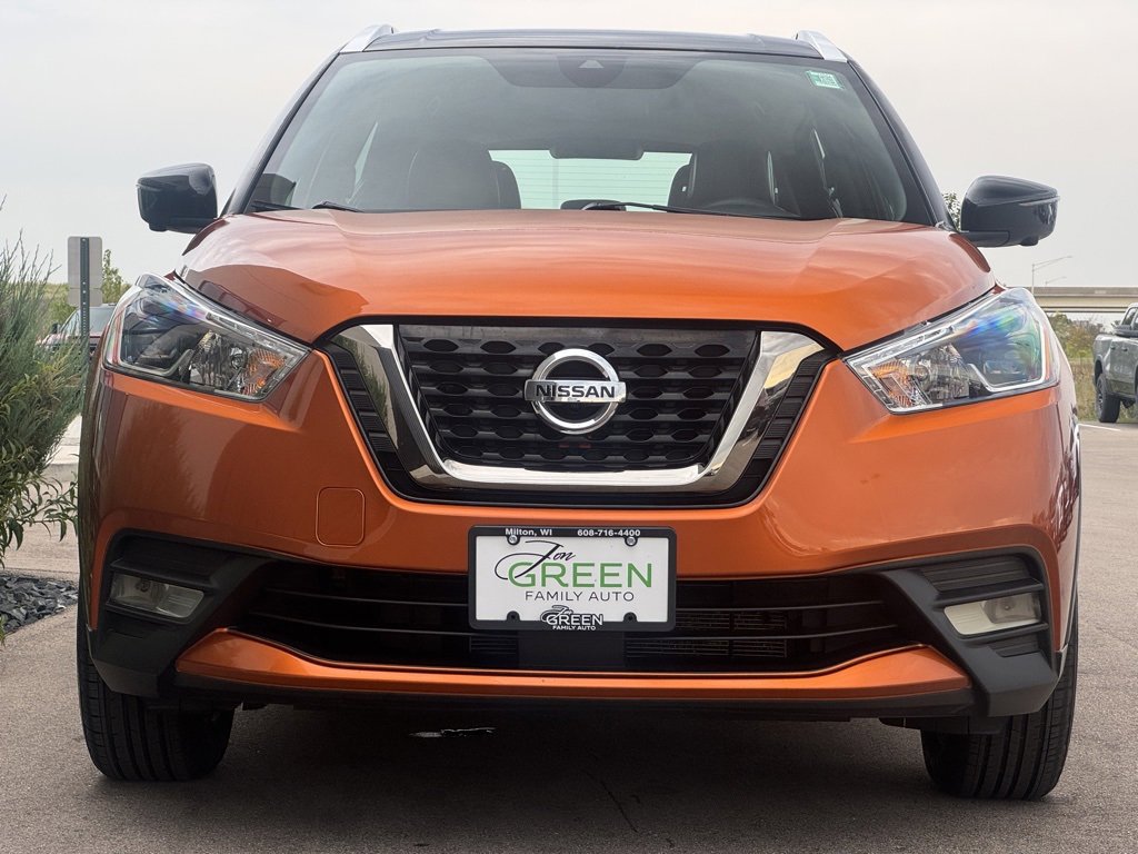 Used 2020 Nissan Kicks SR w/ SR Premium Package image 6