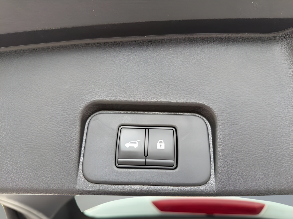 Certified 2024 Nissan Rogue SV AWD/4WD image 31