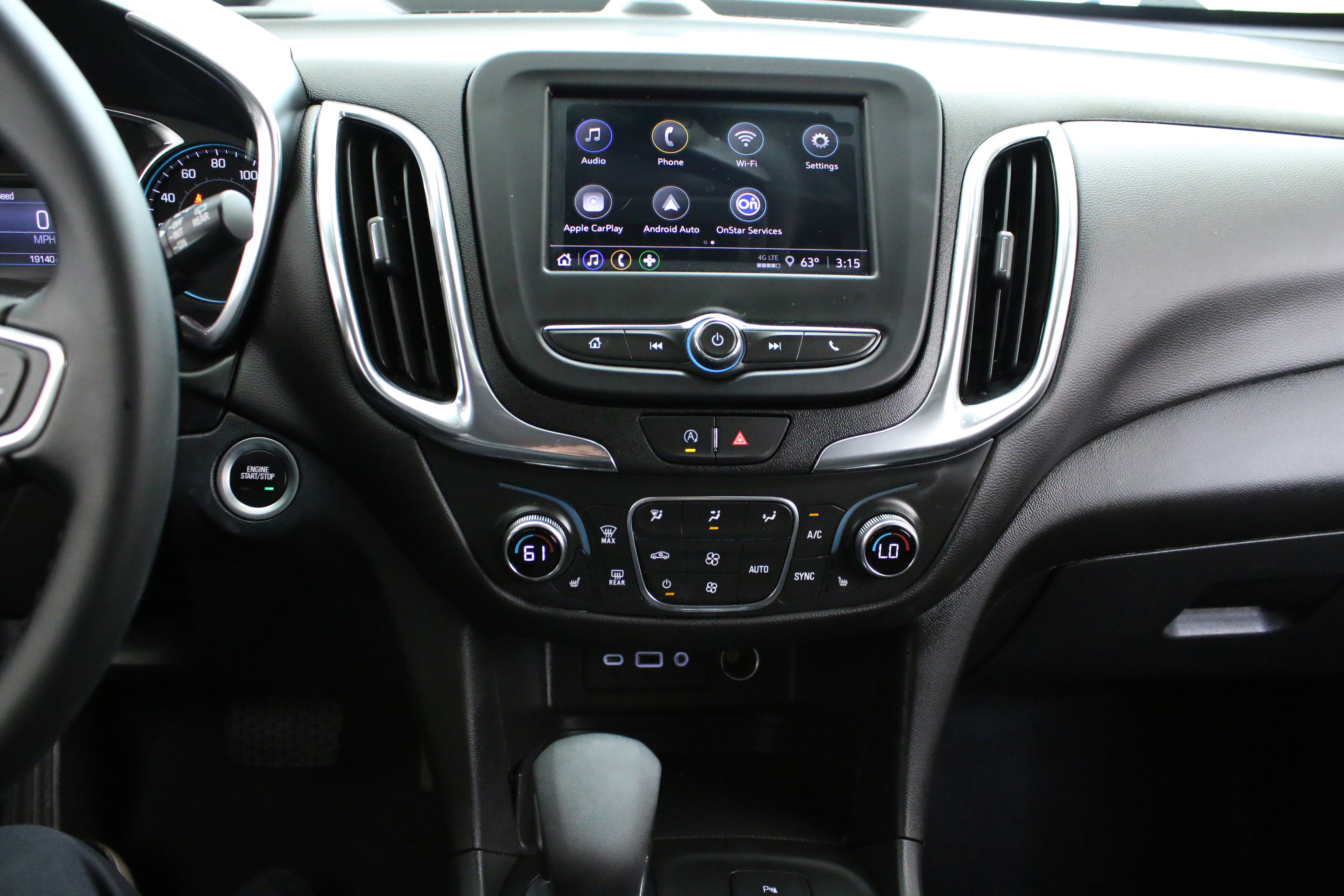 Used 2024 Chevrolet Equinox LT w/ LPO, Floor Liner Package AWD/4WD image 17