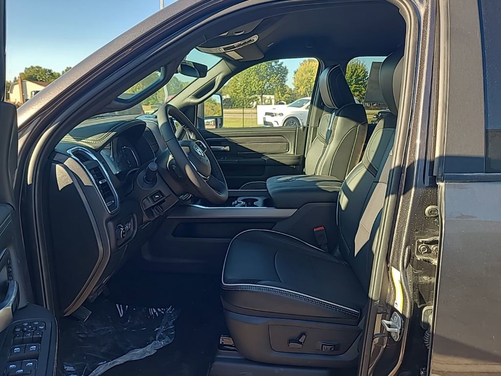 New 2026 RAM 2500 Laramie w/ Sport Appearance Package image 13