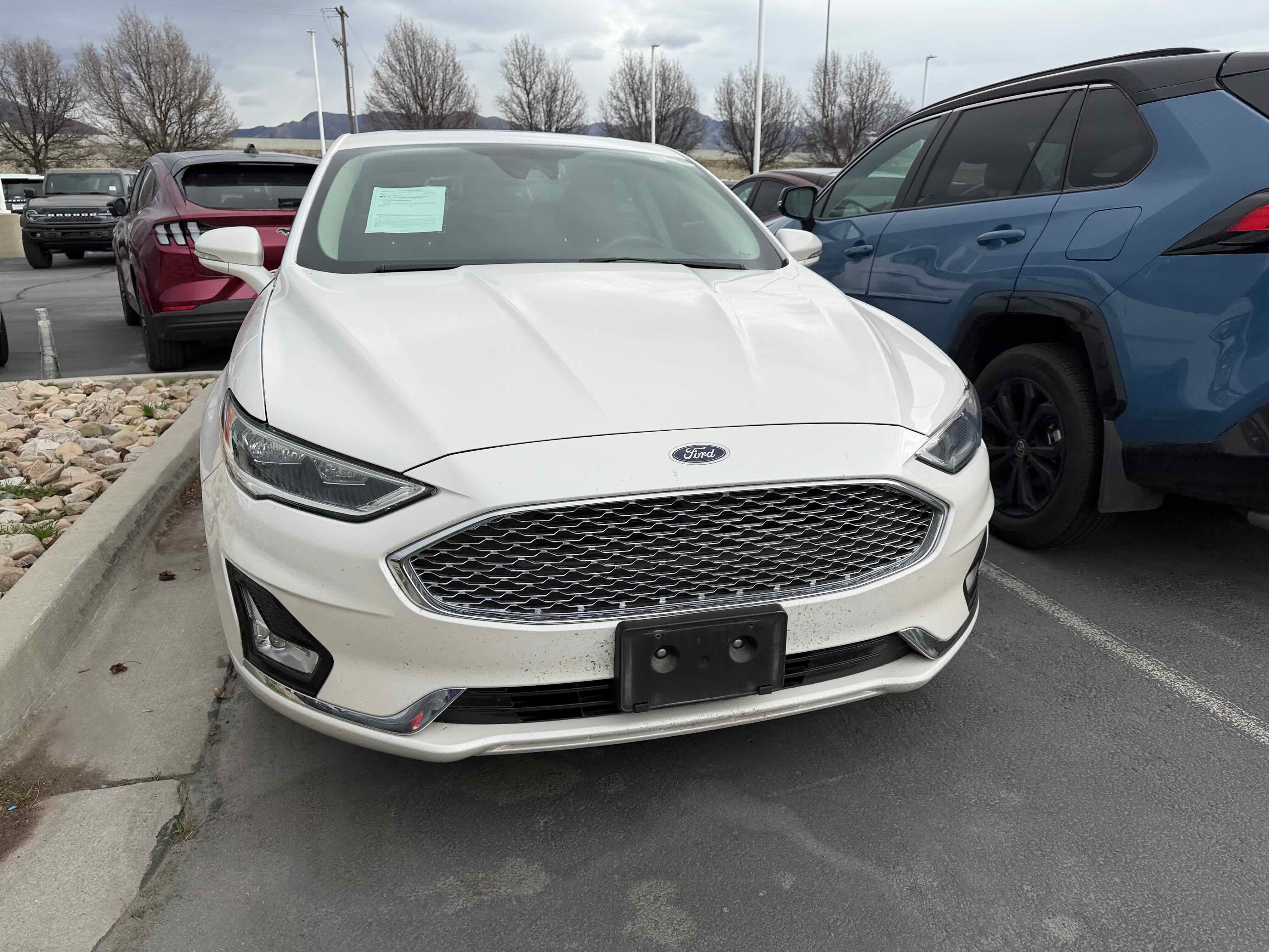 Used 2020 Ford Fusion Energi Titanium image 4