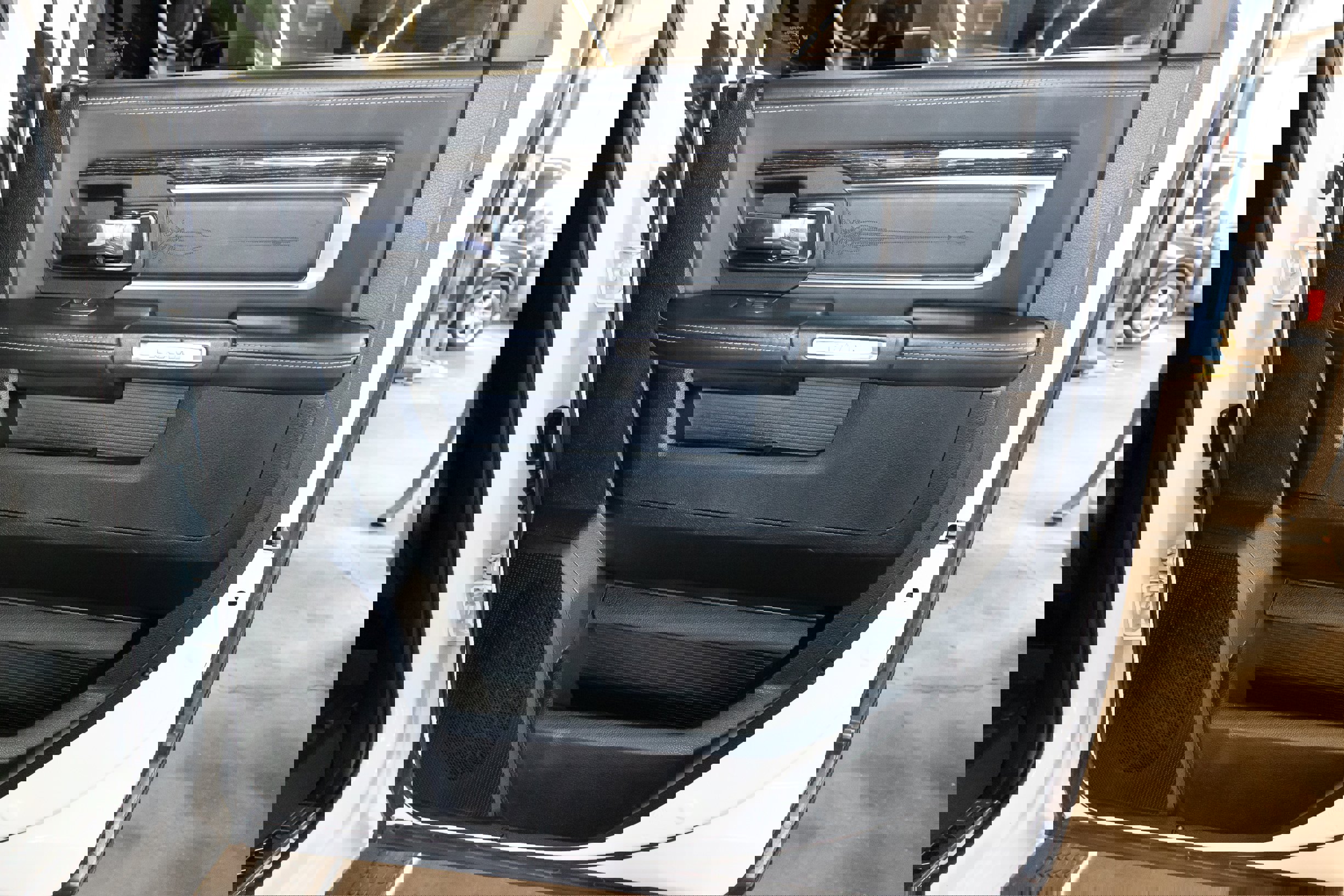 Used 2017 RAM 1500 Limited image 15