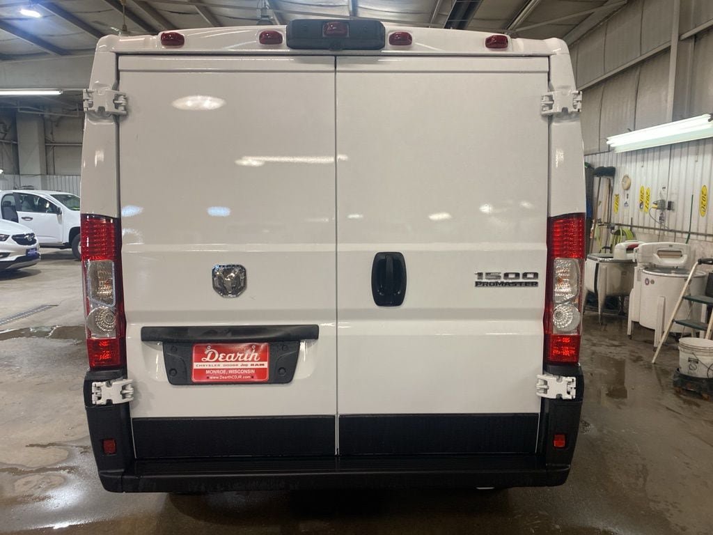 New 2025 RAM ProMaster 1500 w/ Convenience Group FWD image 5