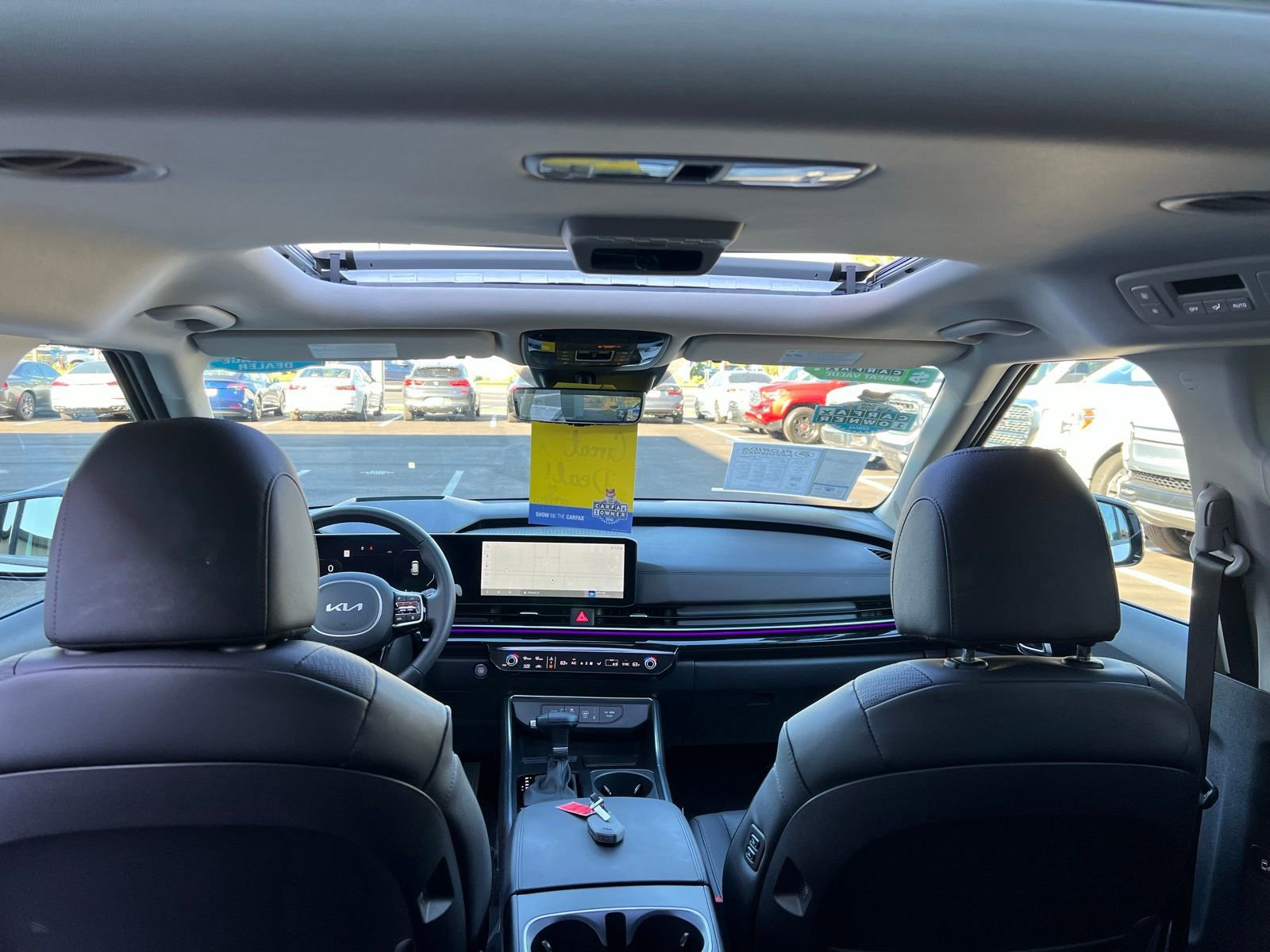 Used 2025 Kia Carnival SX Prestige image 49