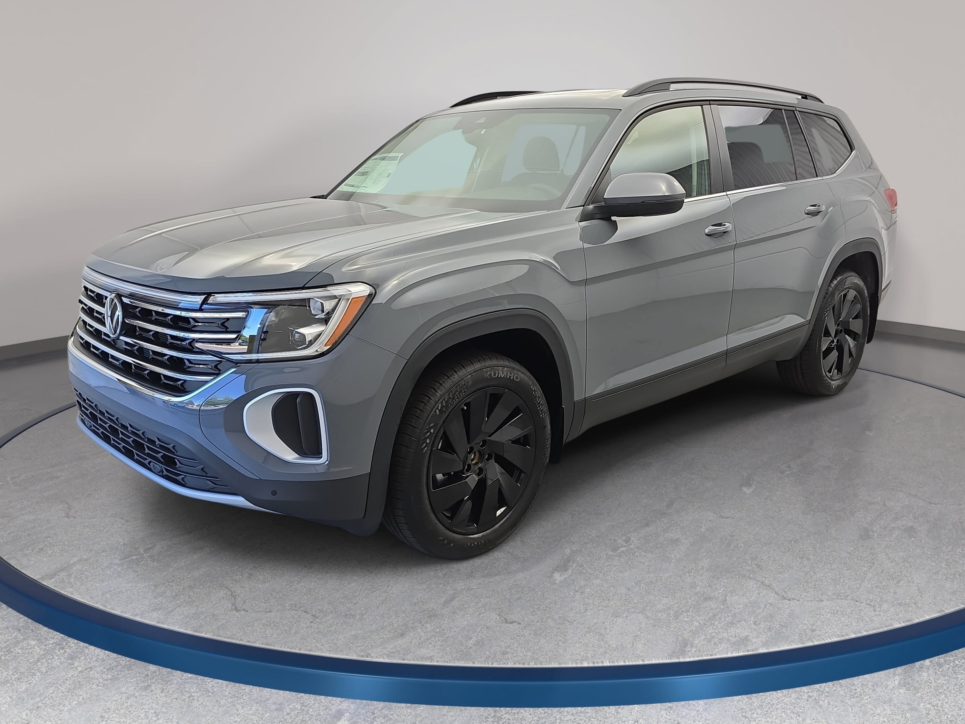 New 2026 Volkswagen Atlas SE FWD image 1