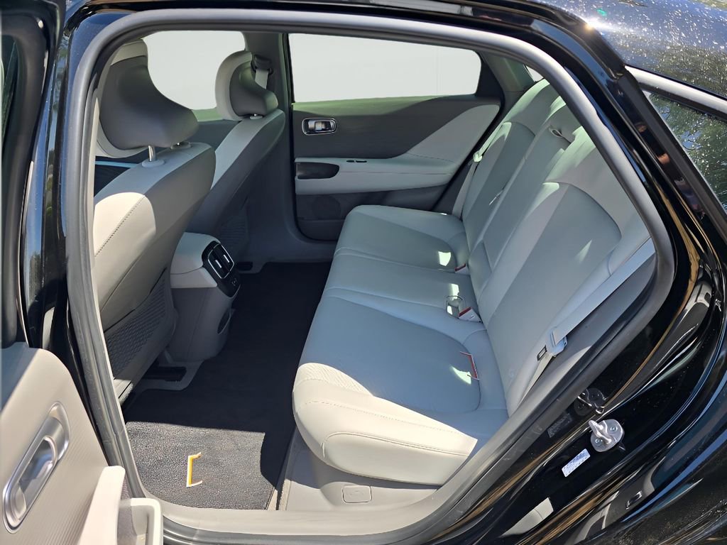 Used 2024 Hyundai Ioniq 6 SEL AWD/4WD image 10