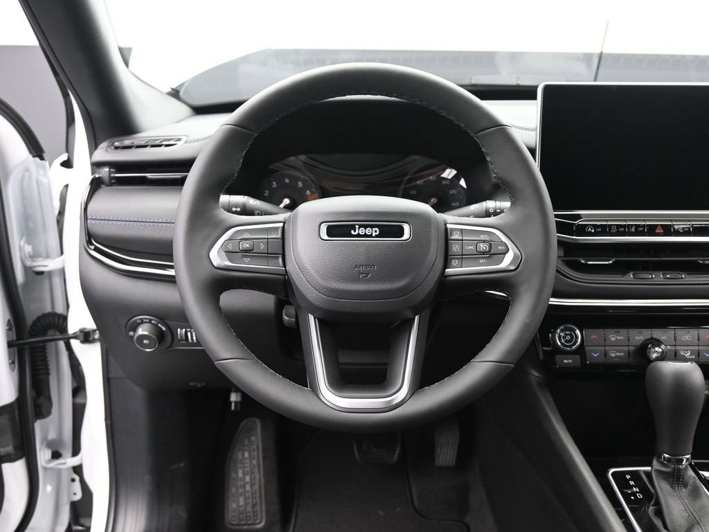 New 2026 Jeep Compass Limited image 27