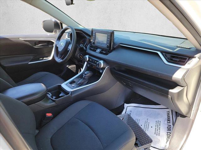 Used 2019 Toyota RAV4 LE w/ All Weather Liner Package AWD/4WD image 26