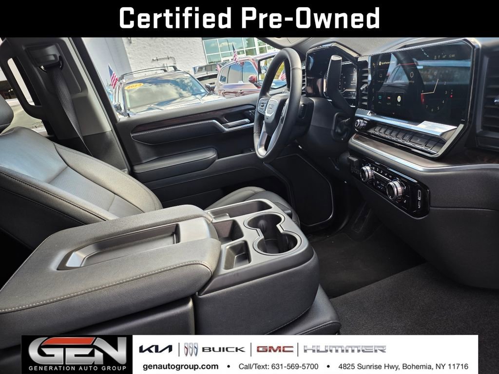 Certified 2025 GMC Sierra 1500 SLT image 28