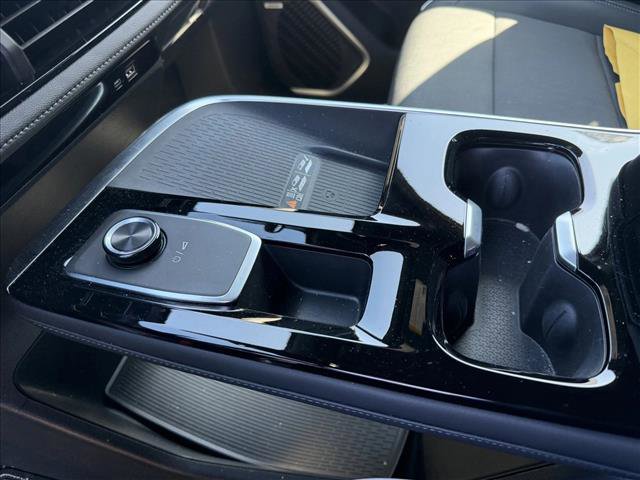 Used 2025 Buick Enclave Preferred image 20