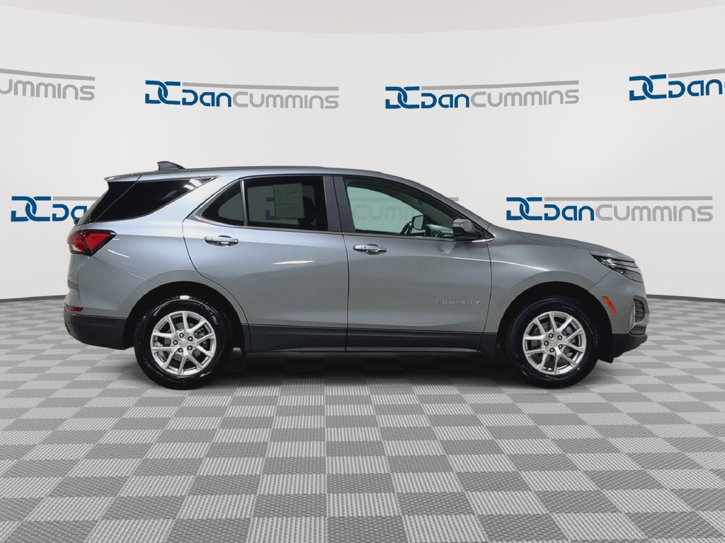 Used 2024 Chevrolet Equinox LT AWD/4WD image 2