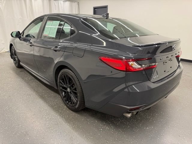 Certified 2025 Toyota Camry SE FWD image 4