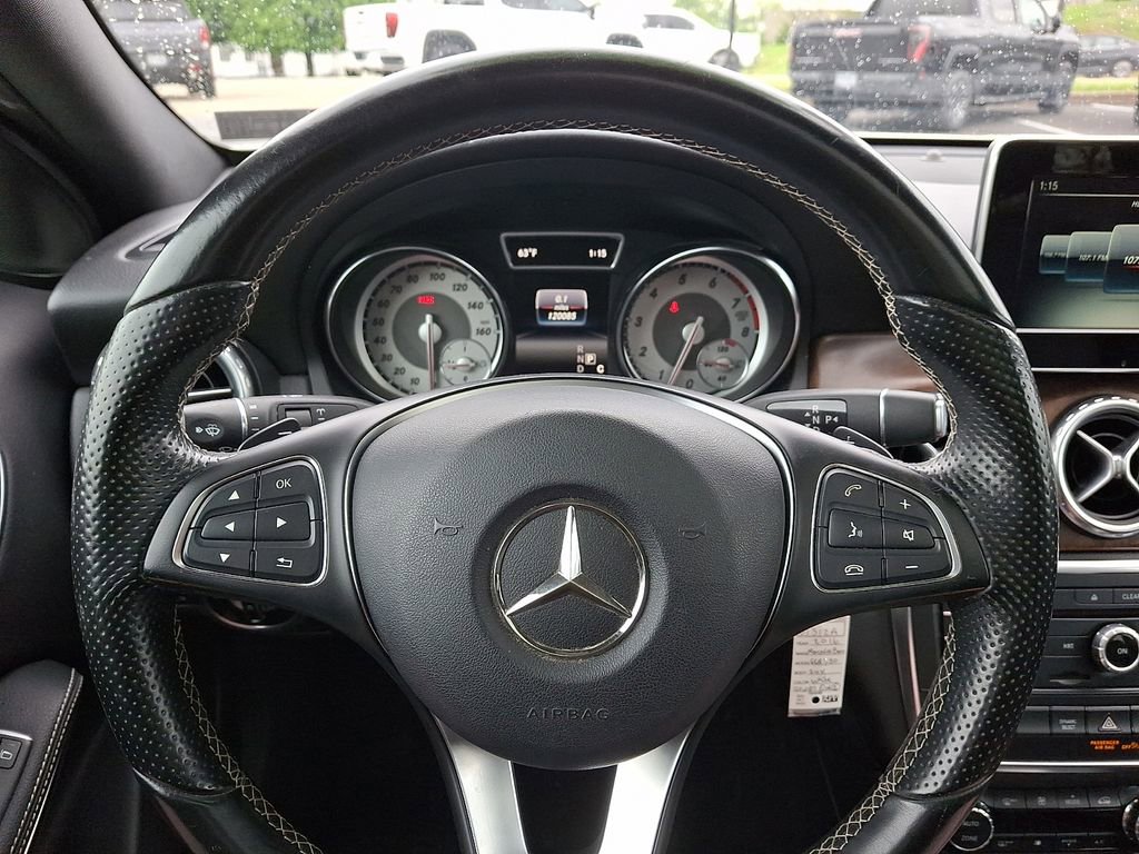 Used 2016 Mercedes-Benz GLA 250 4MATIC image 18