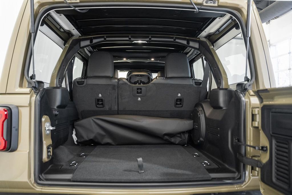 New 2026 Jeep Wrangler Unlimited Rubicon 392 image 8