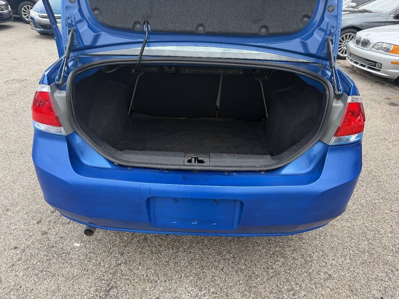 Used 2010 Ford Focus SE FWD image 16