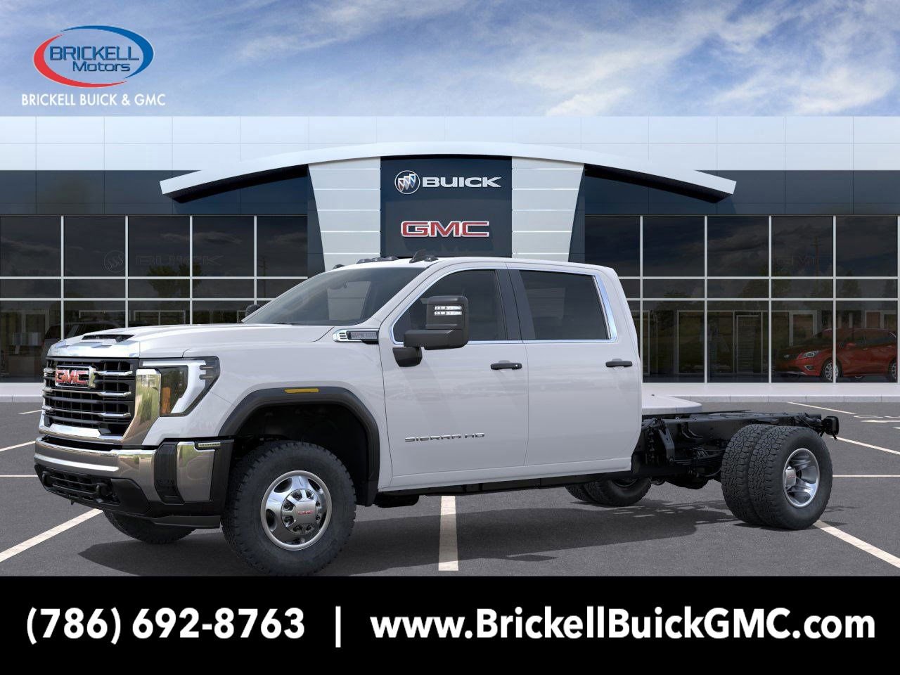 New 2026 GMC Sierra 3500 Pro w/ Convenience Package image 2