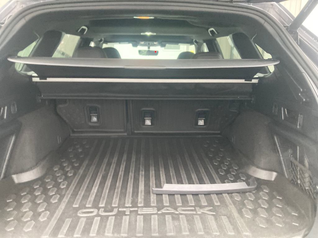 Used 2022 Subaru Outback Wilderness image 27