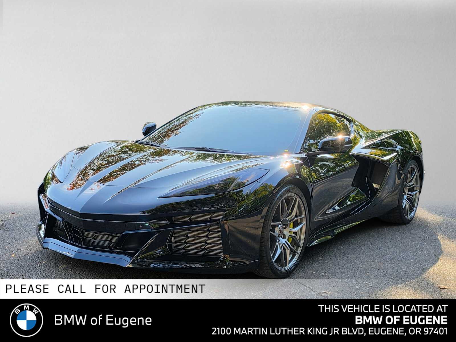 Used 2023 Chevrolet Corvette Z06 w/ Stealth Interior Trim Package RWD image 7