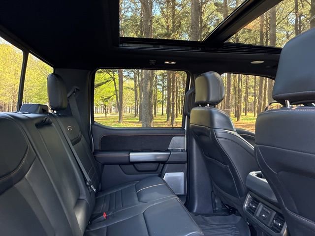 Used 2024 Ford F250 Platinum w/ FX4 Off-Road Package image 24